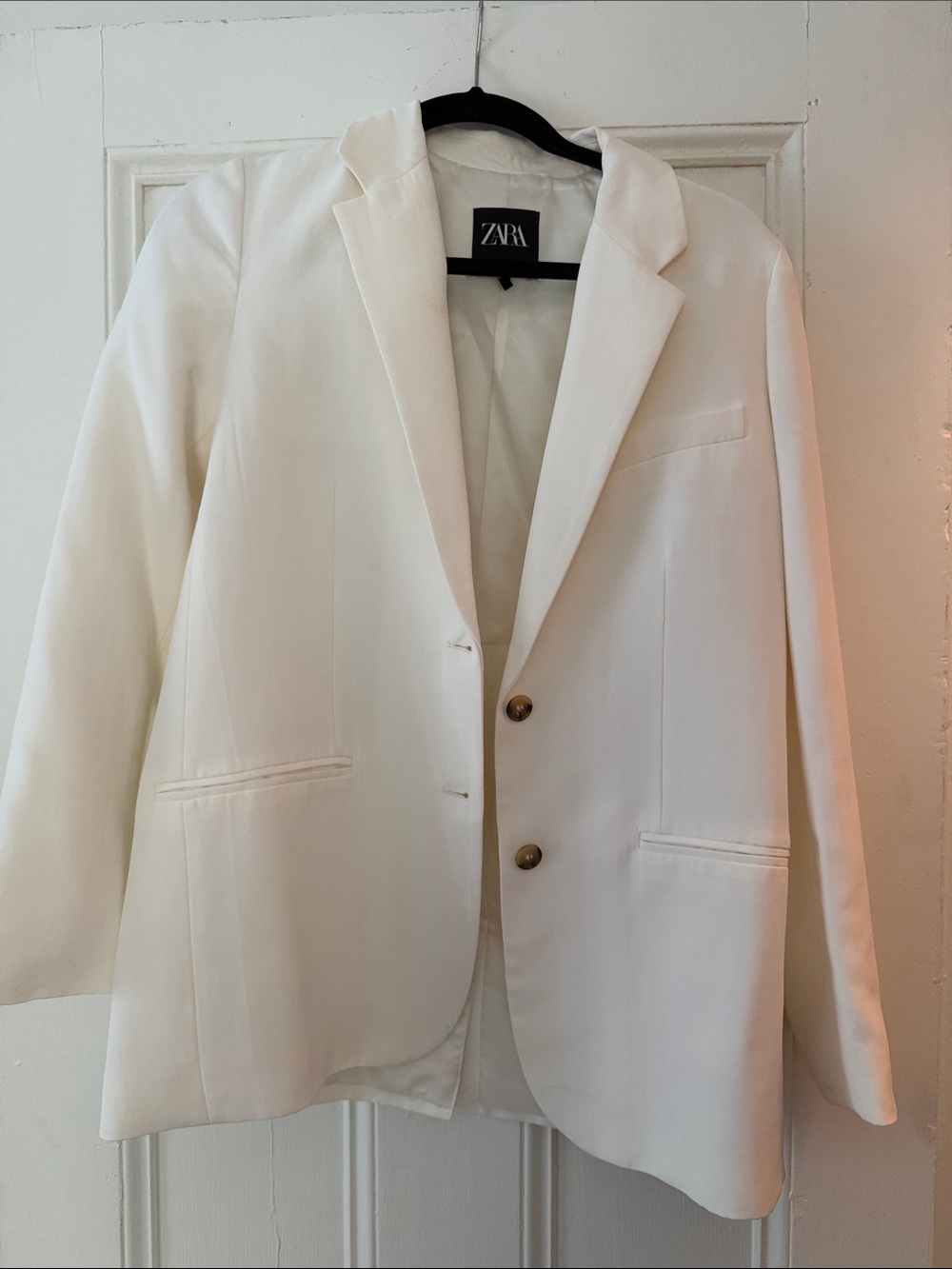 ZARA White Single-Breasted Women's Blazer with Notch Lapel